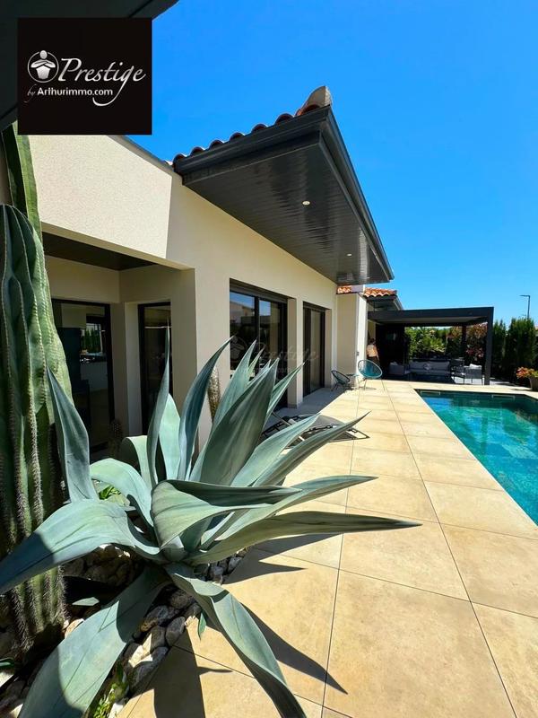 Maison - 186 m² - 5 pièces