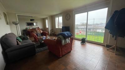 Maison - 106 m² - 5 pièces