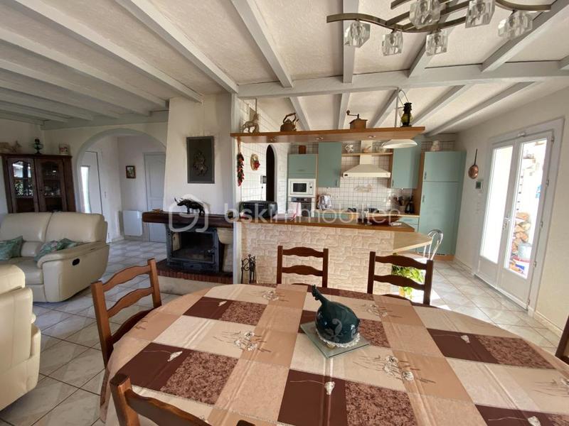 Maison - 111 m² - 5 pièces