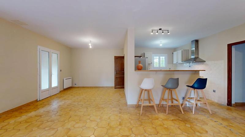 Maison - 102 m² - 5 pièces