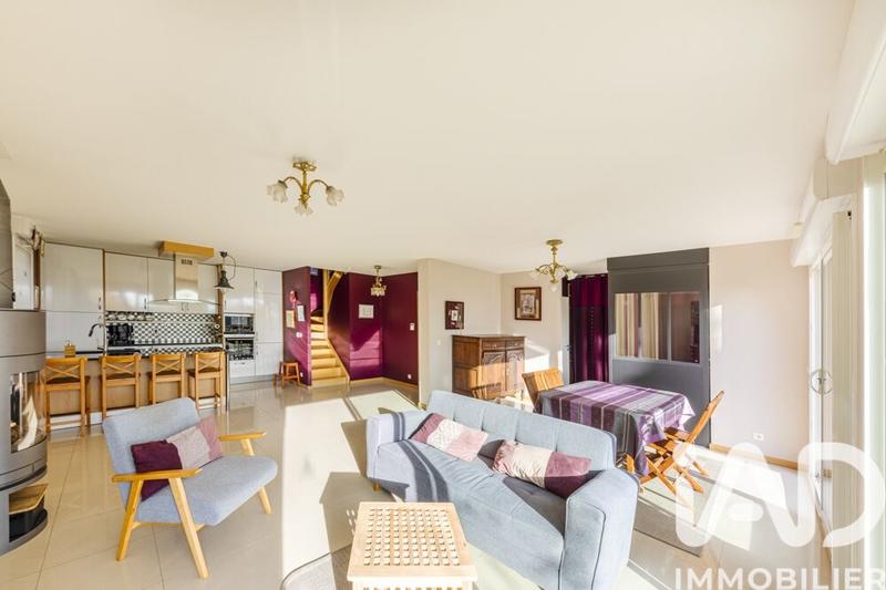 Maison - 148 m² - 6 pièces