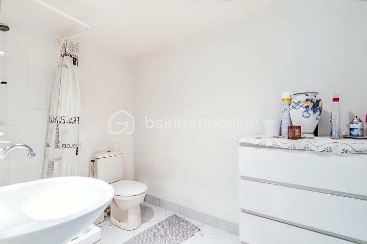 Maison ancienne - 200 m² - 8 pièces