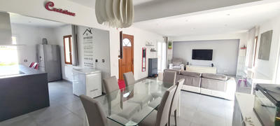 Maison - 155 m² - 6 pièces