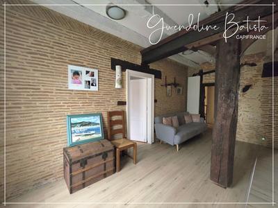 Maison - 215 m² - 6 pièces