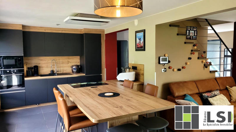 Maison contemporaine - 165 m² - 10 pièces