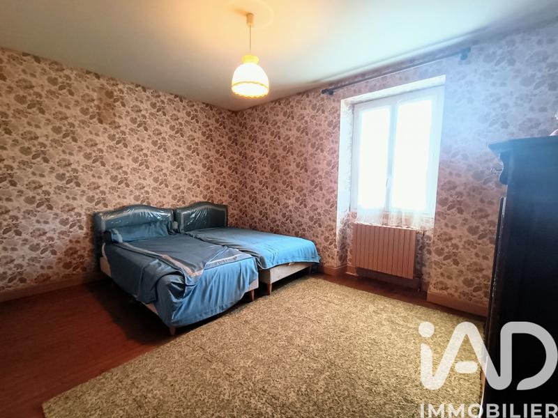 Maison - 200 m² - 9 pièces