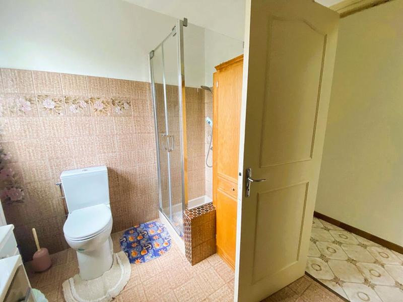 Maison - 223 m² - 6 pièces