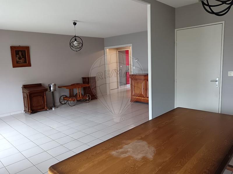 Appartement - 83 m² - 4 pièces