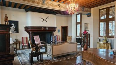 Manoir - 1 400 m² - 25 pièces