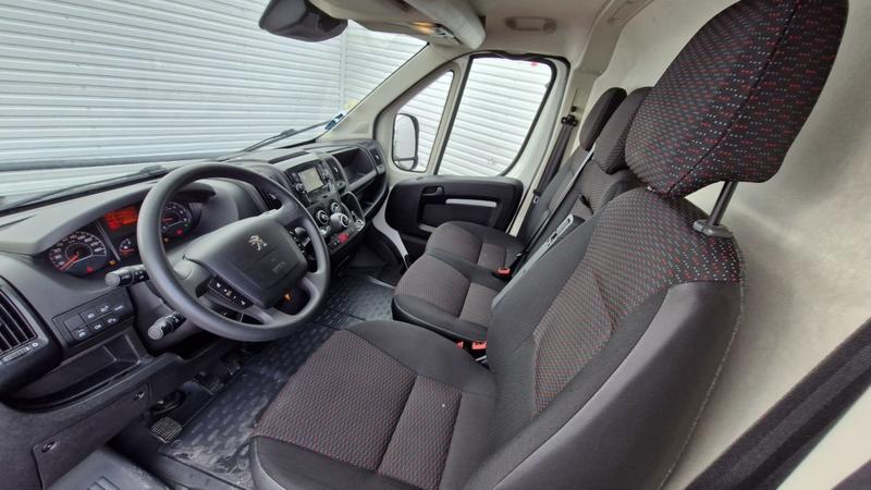 Peugeot Boxer L1h1 Bluehdi 140 Asphalt