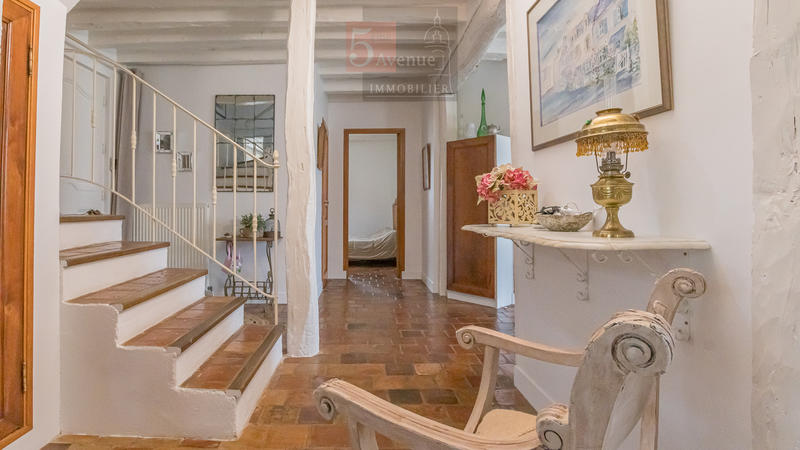 Maison - 188 m² - 7 pièces