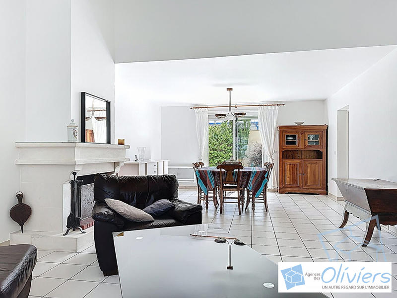 Maison - 152 m² - 7 pièces