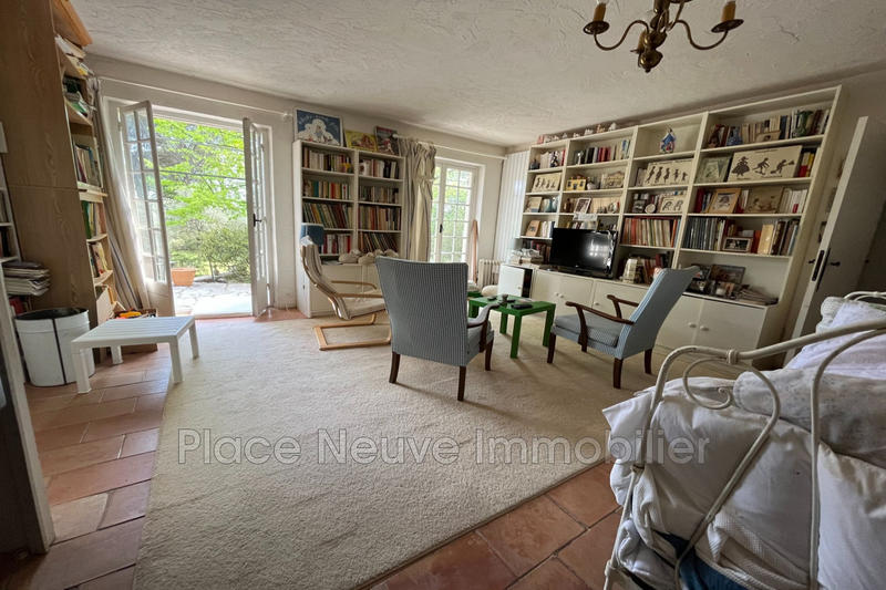 Maison - 200 m² - 7 pièces