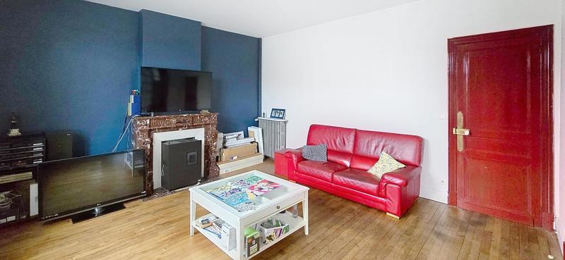 Maison - 290 m² - 10 pièces