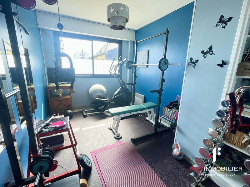 Appartement - 130 m² - 6 pièces