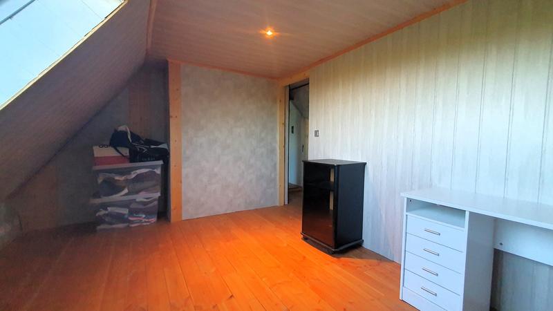 Maison - 192 m² - 6 pièces