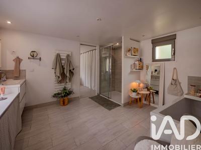 Maison - 142 m² - 5 pièces