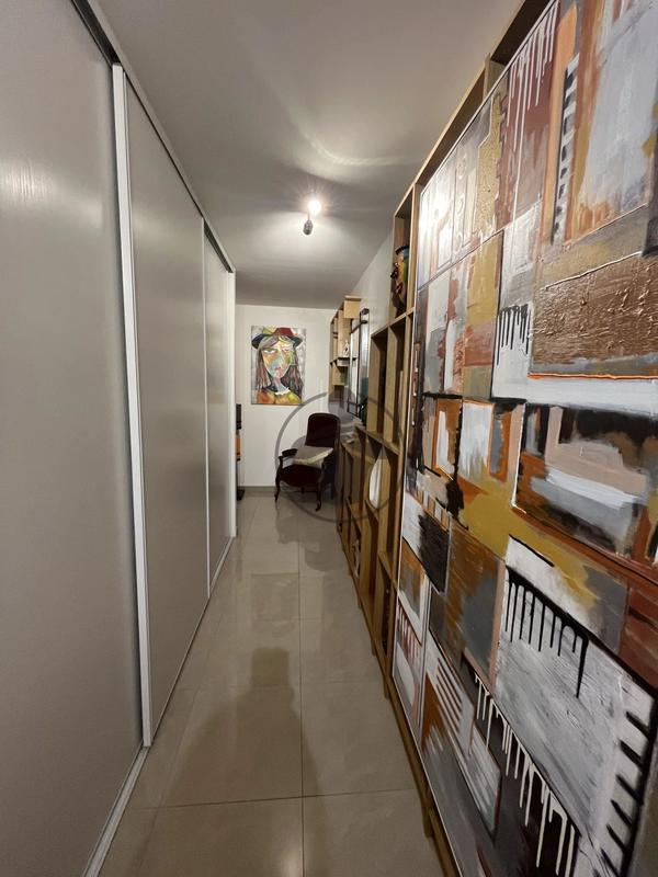 Appartement - 122 m² - 5 pièces