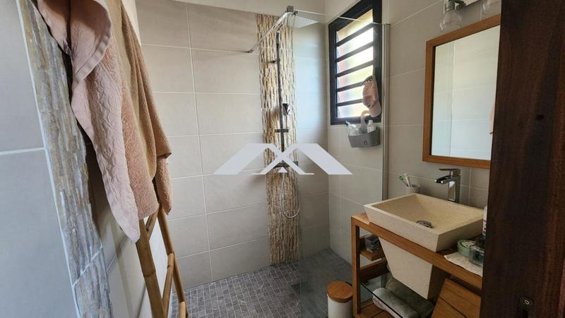 Villa - 169 m² - 6 pièces