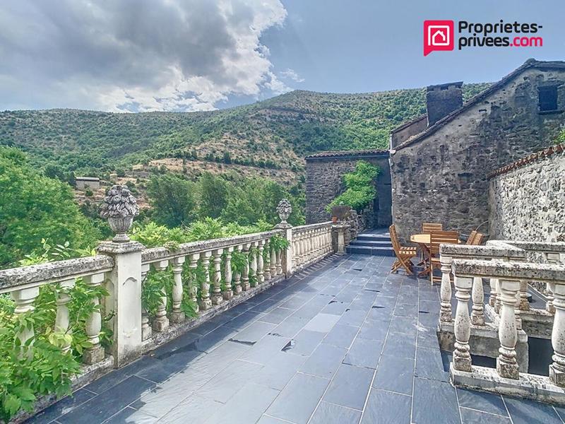 Maison - 150 m² - 8 pièces