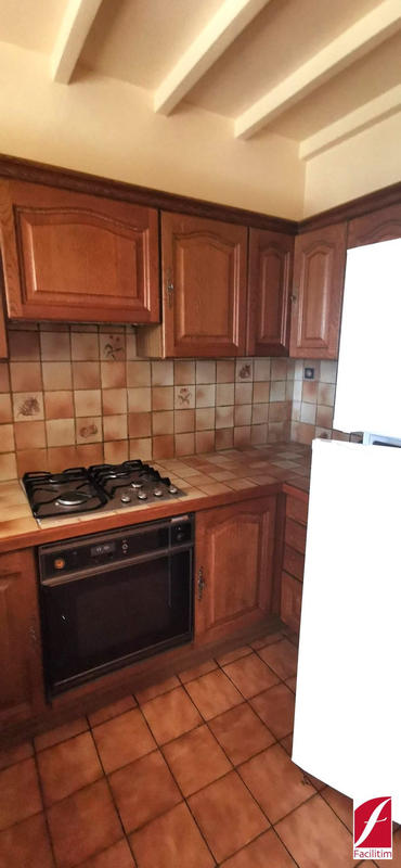 Maison traditionnelle - 76 m² - 5 pièces