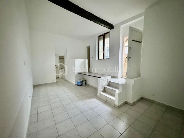 Studio - 28 m² - 1 pièce