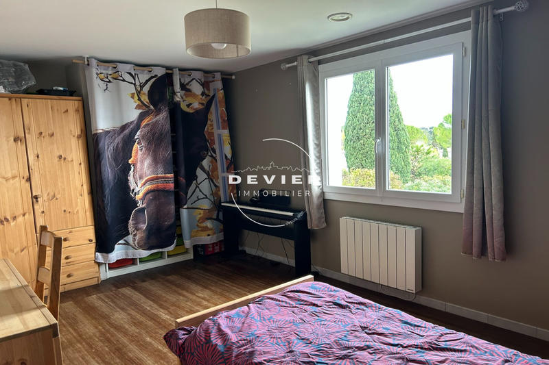 Villa - 170 m² - 6 pièces