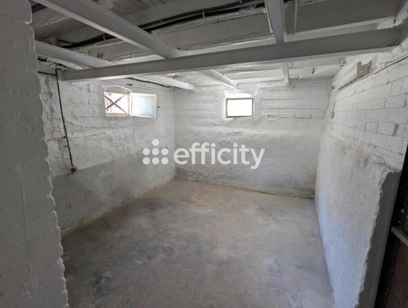 Maison - 151 m² - 6 pièces