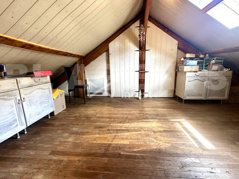 Maison - 132 m² - 7 pièces