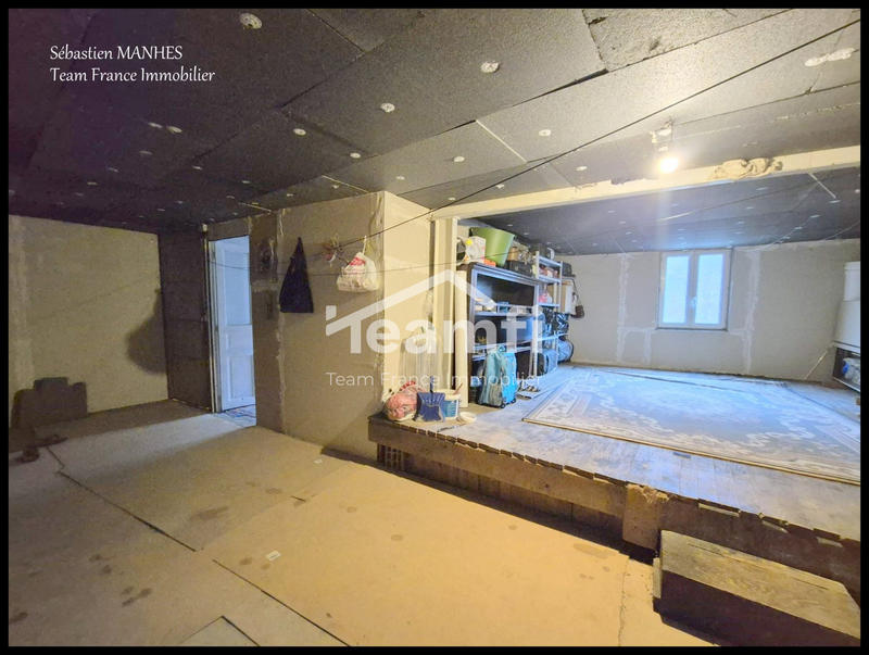 Maison - 86 m² - 7 pièces