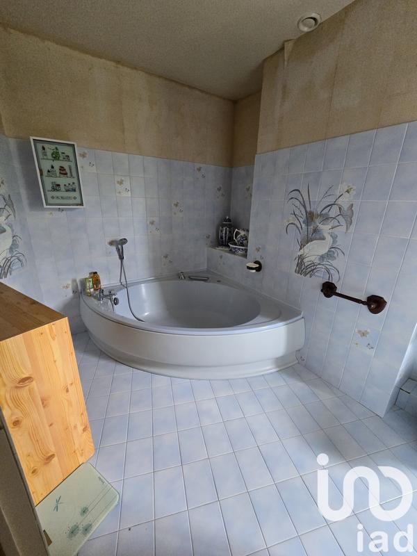 Maison - 196 m² - 6 pièces