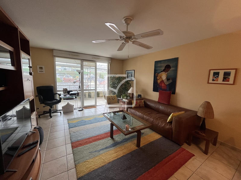 Appartement - 75 m² - 4 pièces