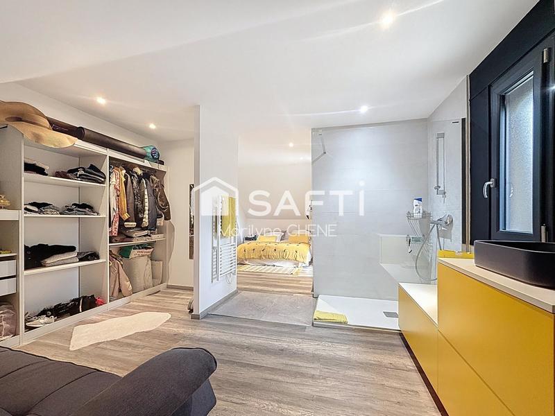 Maison - 140 m² - 5 pièces