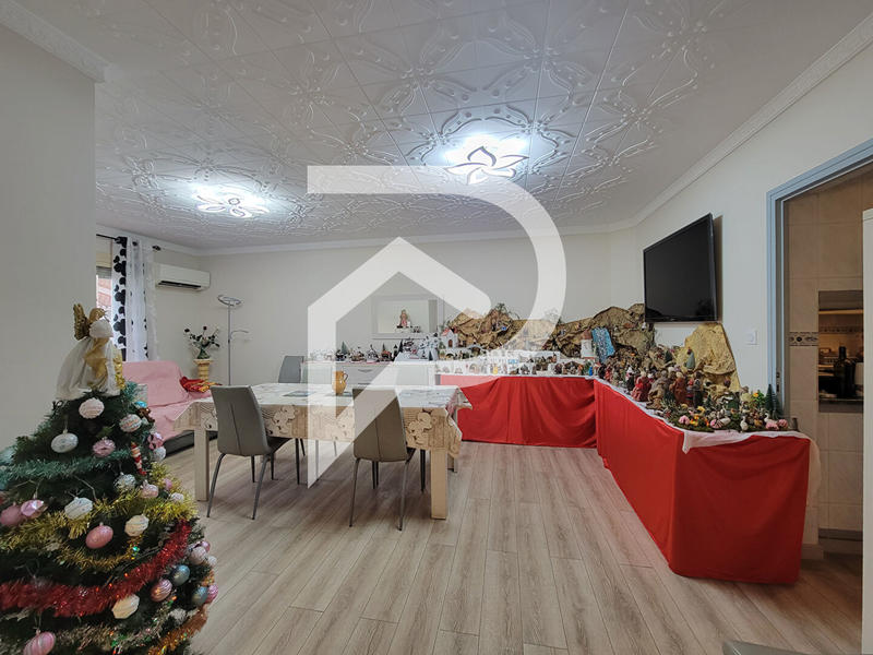 Maison - 131 m² - 6 pièces