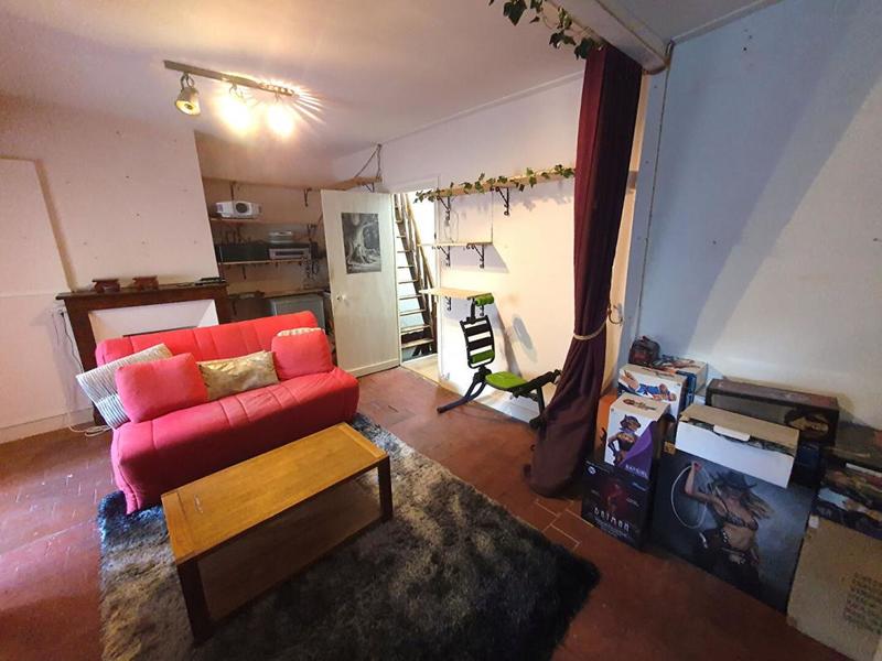 Maison - 177 m² - 7 pièces