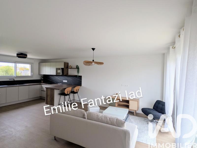 Maison - 90 m² - 4 pièces