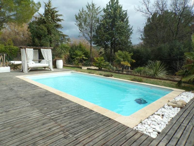 Maison - 181 m² - 7 pièces