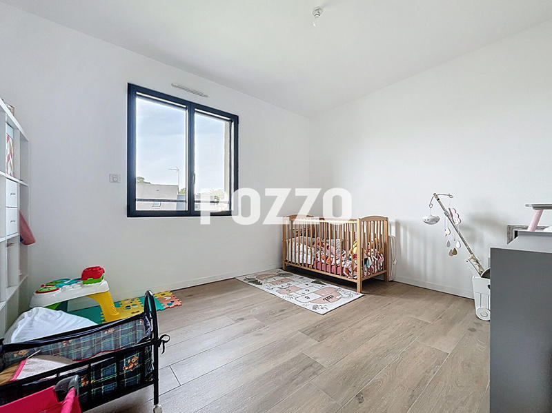 Maison - 95 m² - 5 pièces