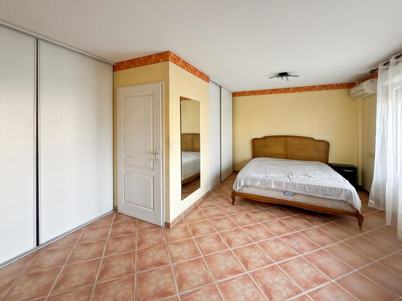 Appartement - 134 m² - 4 pièces