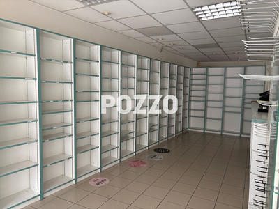 Local commercial - 60 m² - 1 pièce