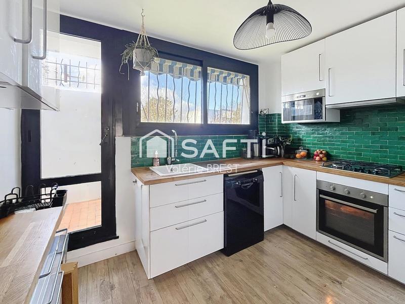 Appartement - 80 m² - 4 pièces