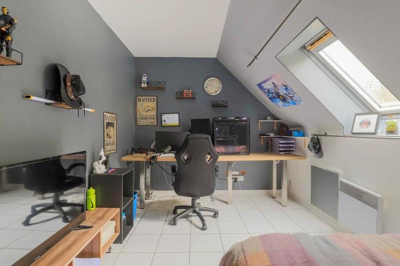 Maison - 180 m² - 6 pièces