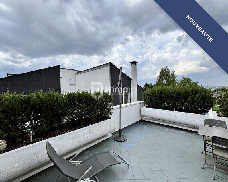 Duplex - 101 m² - 5 pièces