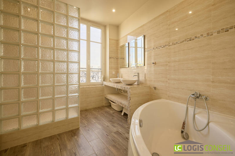 Appartement - 91 m² - 4 pièces