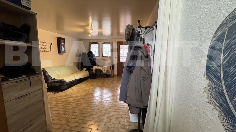 Maison - 213 m² - 8 pièces