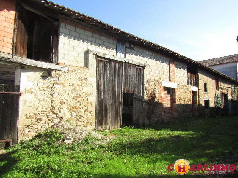 Maison traditionnelle - 166 m² - 5 pièces