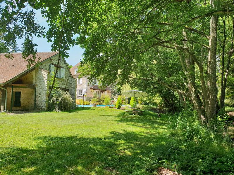 Villa - 275 m² - 9 pièces