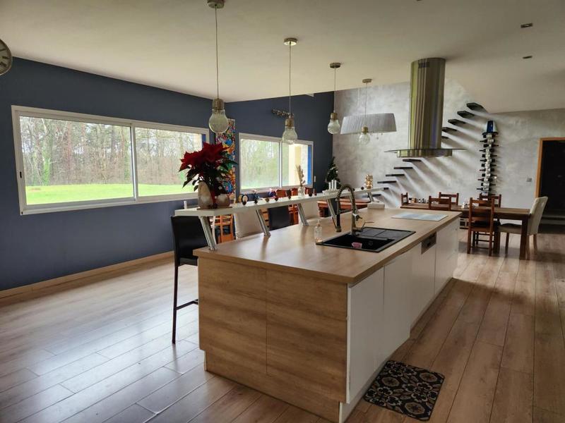 Maison de campagne - 263 m² - 5 pièces