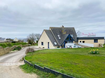 Maison - 192 m² - 8 pièces