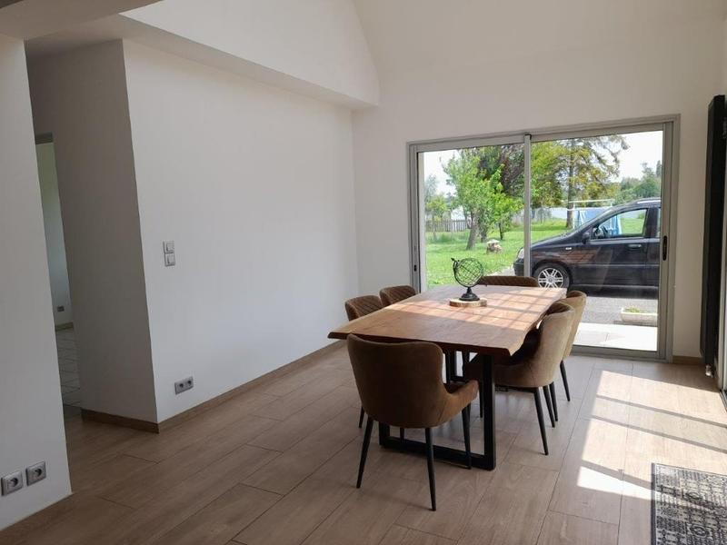 Maison - 172 m² - 9 pièces